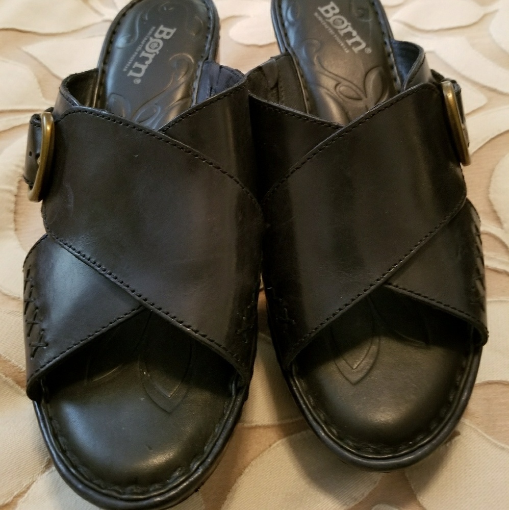 Born Wedge Sandle